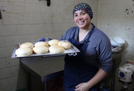 El FOSIS y la Defensoría del Contribuyente apoyan formalización en Los Ríos