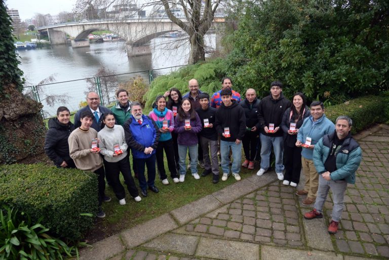 GORE entregó reconocimiento a atletas regionales por su destacada participación en el campeonato nacional sub 18