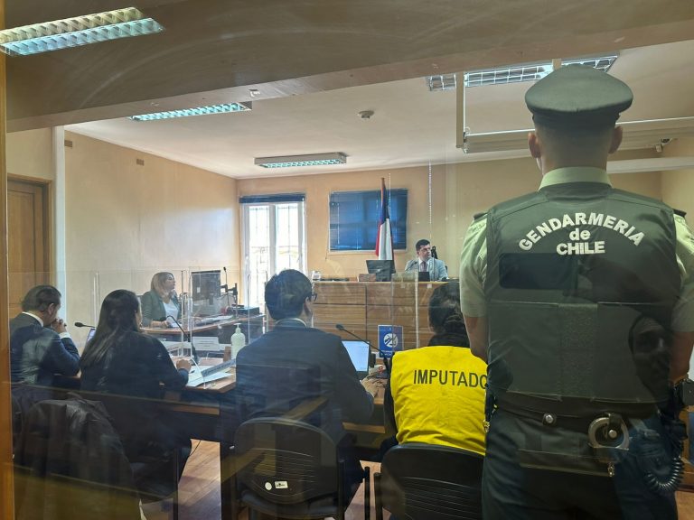 Fiscalía de Los Ríos reformalizó a imputado por triple homicidio en Río Bueno