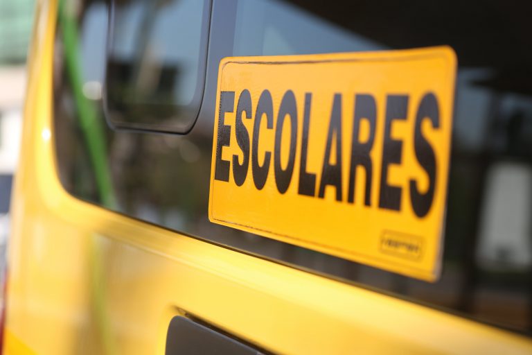 Fiscalía formaliza a conductor de transporte escolar por delitos sexuales contra una niña en La Unión