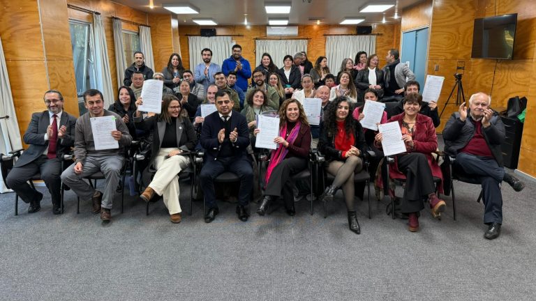 GORE Los Ríos transfiere recursos a cinco Municipios para Planes de Seguridad comunal