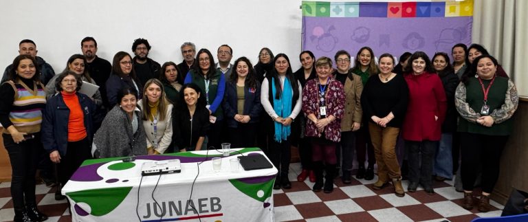 Los Ríos es región pionera en difundir la Política de Igualdad, Género, Inclusión y Diversidad de JUNAEB
