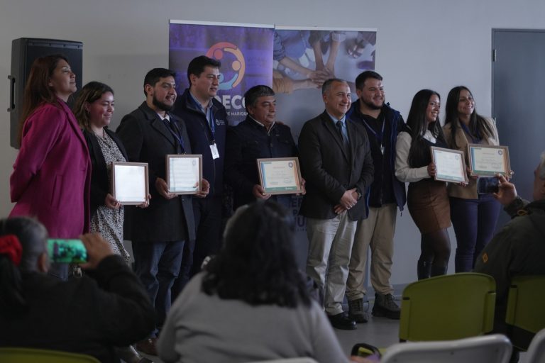 Capacitan a dirigentes sociales de Mariquina en participación ciudadana