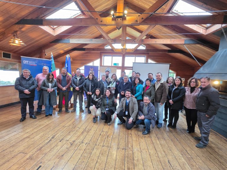 Futrono celebró el cierre de las Mesas de Trabajo 2025 con empresas, sindicatos y autoridades locales