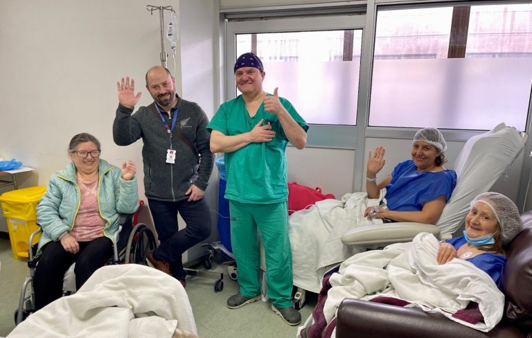 Avanza estrategia colaborativa que ha permitido realizar 153 cirugías de várices entre mayo y agosto de este año