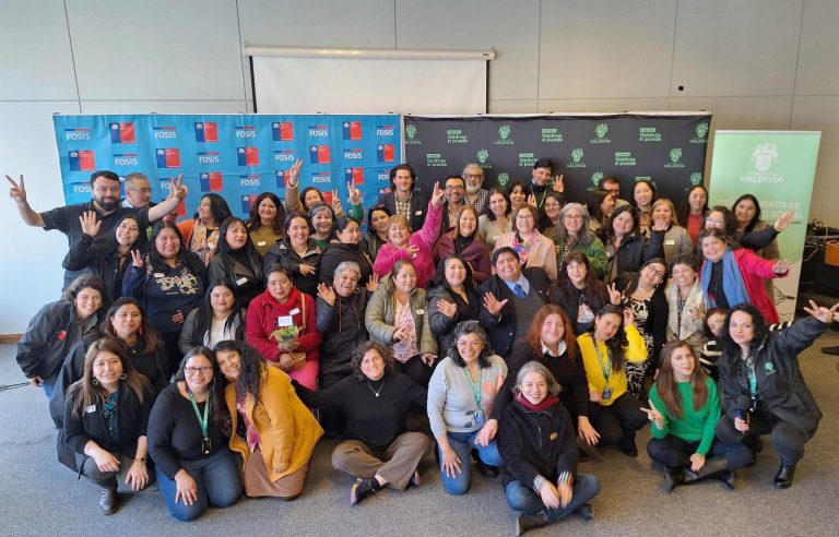 Valdivia fortalece la participación ciudadana a través de encuentro del Programa Familias