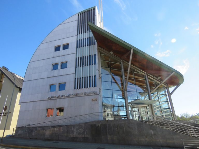 Corte de Valdivia acoge recurso de amparo y ordena a Gendarmería trasladar a interno amenazado de muerte a otro recinto penal