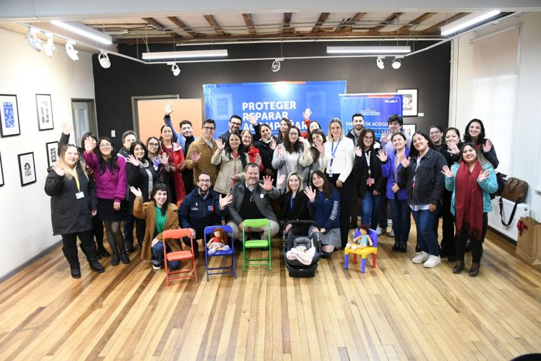 En Los Ríos se lanzó la Campaña de Familias de Acogida 2025 “Cambiemos su Historia”