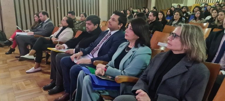 Funcionarios públicos participaron del 2° seminario sobre infancia y adolescencia