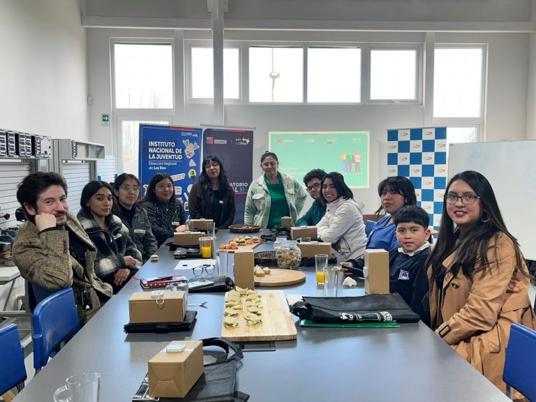 Jóvenes de La Unión participaron en estudio del Observatorio Laboral