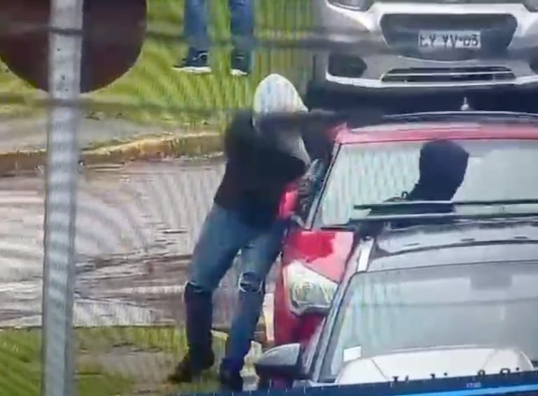 En prisión preventiva quedó hombre que robó especies desde un vehículo estacionado en Valdivia