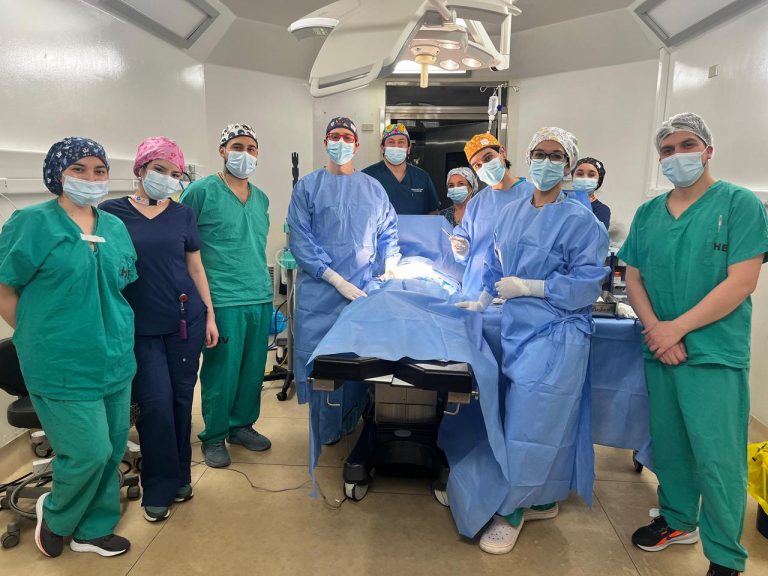 Usuarios pediátricos accedieron a sus cirugías gracias a trabajo conjunto entre el Servicio de Salud y la Corporación Renal Mater