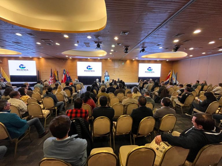 Comienza en Puerto Varas el XXI Congreso Latinoamericano de Buiatría: encuentro clave para el sector bovino regional