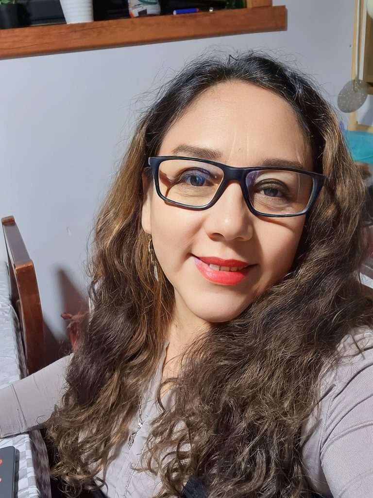 Concejala Jacqueline Paredes confirma su renuncia a Renovación Nacional: “Hoy soy independiente, una mujer de derecha y temerosa de Dios”