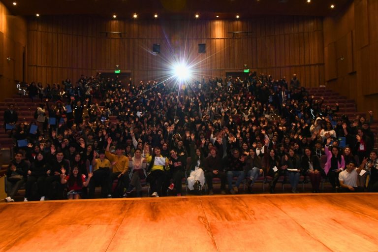 Más de 400 estudiantes de cuarto medio recibieron orientación en su ingreso a la educación superior