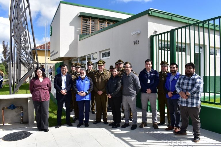 MOP y Gobierno Regional entregaron oficialmente edificio de nueva Subcomisaría de Carabineros de Mariquina   