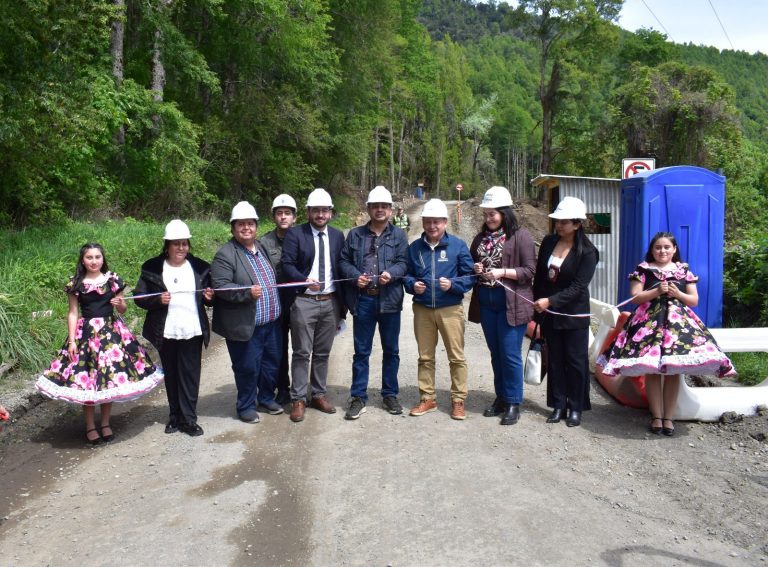 MOP inaugura primera etapa y pone en marcha de mejoramiento de nuevo trazado en la Ruta Choshuenco-Riñihue 