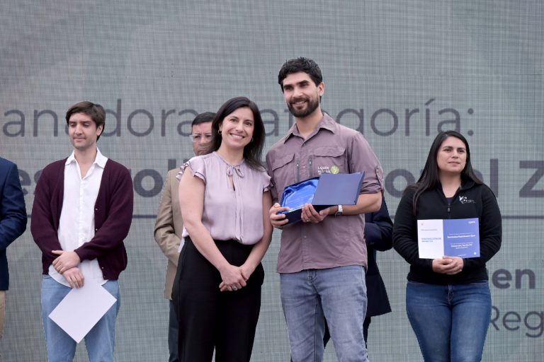 Innovación desde el sur: Liquen Austral de Los Ríos es reconocida por Corfo entre las seis pymes más destacadas de Chile