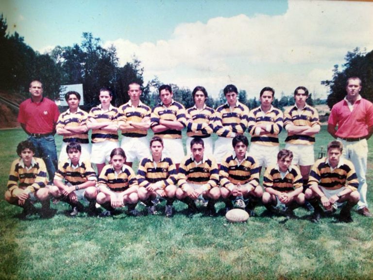 Rugbistas valdivianos se reúnen por primera vez en torneo intergeneraciones