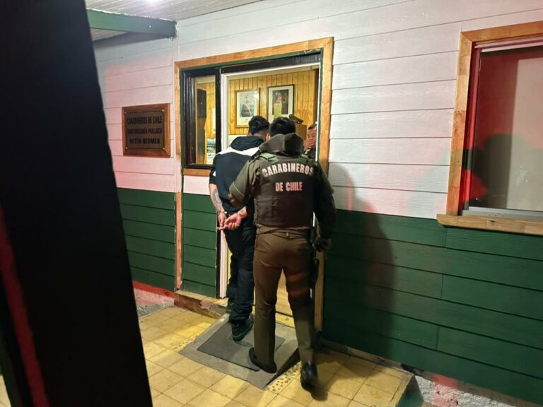 Cuatro detenidos por tráfico de drogas en operativo nocturno en Reumén