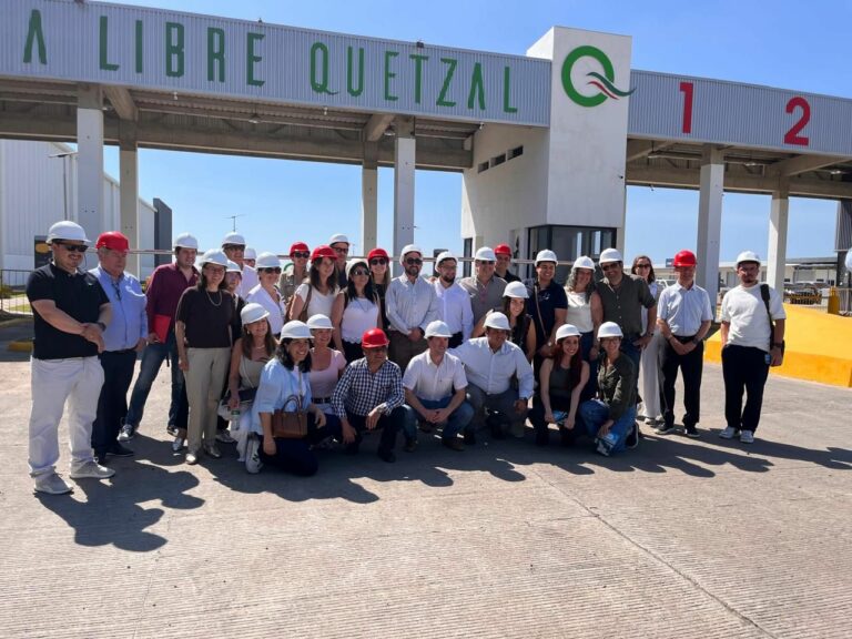 Los Ríos impulsa su presencia en Centroamérica con participación en importante encuentro empresarial