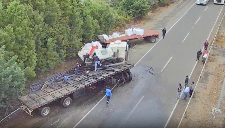 Conductor que causó choque entre camiones será formalizado por cuasidelito de lesiones graves