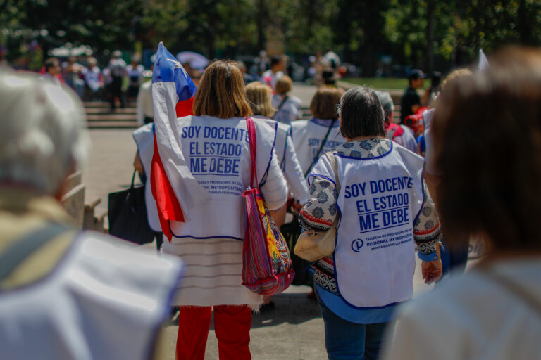 Más de 750 docentes comenzaron a recibir el pago de la segunda cuota de la Deuda Histórica en Los Ríos