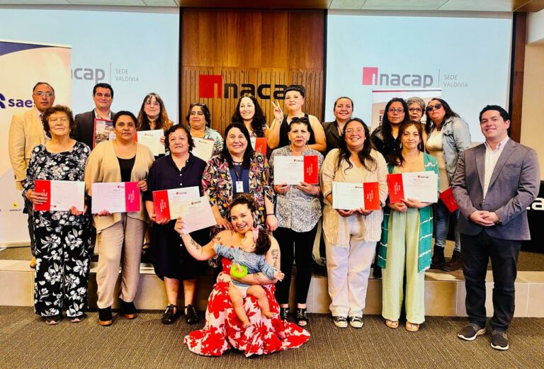 Mujeres del Programa Jefas de Hogar del SernamEG Los Ríos se certifican en oficios técnicos a través de INACAP