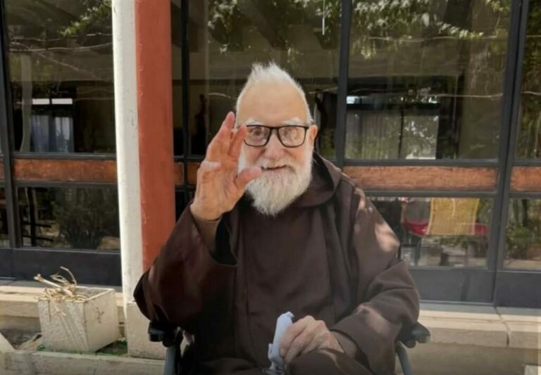 Fallece el padre Teóforo de Jeu, primer “Ciudadano Destacado” de La Unión y referente pastoral del territorio