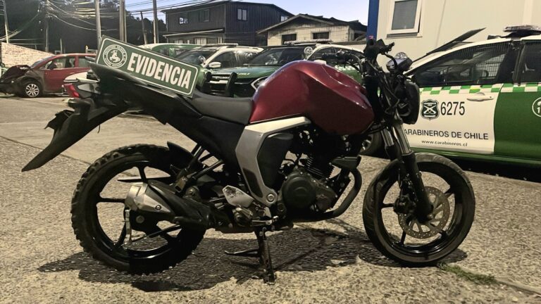 Joven fue detenido por circular en motocicleta  robada