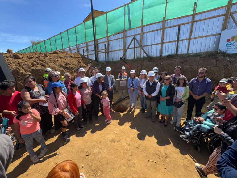 Comités Inclusivos de Valdivia celebraron Primera Piedra de sus proyectos habitacionales