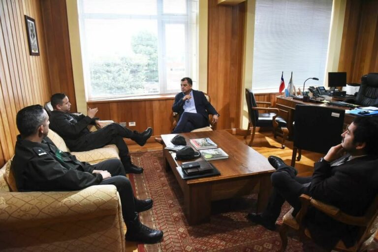 Delegado Alvial solicita investigación tras hallazgo de objetos prohibidos en Llancahue