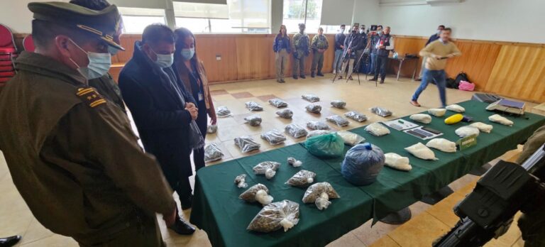 Cerca de 40 kilos de droga incautó Carabineros en Valdivia y Mariquina