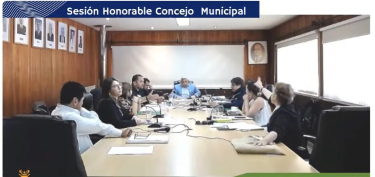 Horas extras desatan fuerte enfrentamiento en el Concejo de Futrono