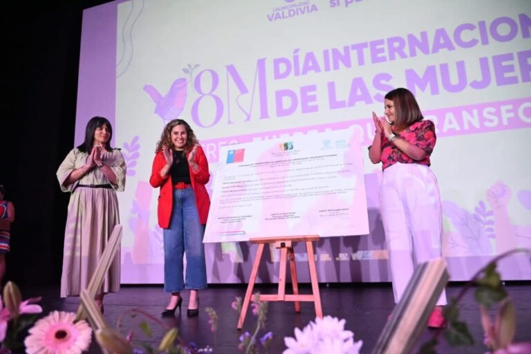 En el marco del 8M: Los Ríos fortalece atención a mujeres víctimas de violencia