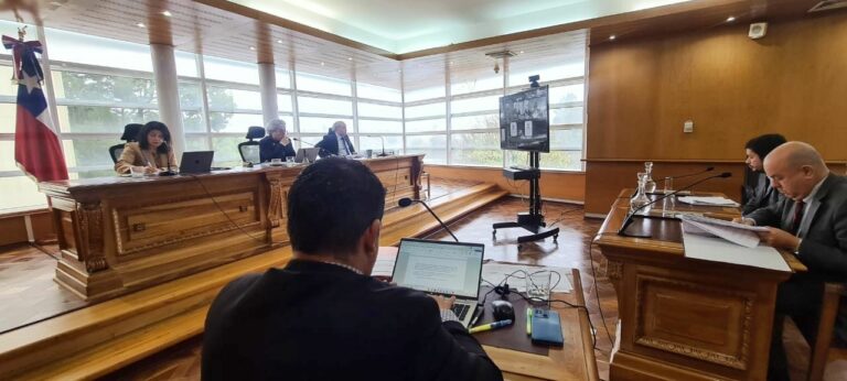 Corte de Valdivia confirma medidas cautelares de imputados por atentado contra la autoridad