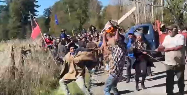 Violento incidente en cementerio huilliche de Río Bueno termina con acuerdo reparatorio entre las partes