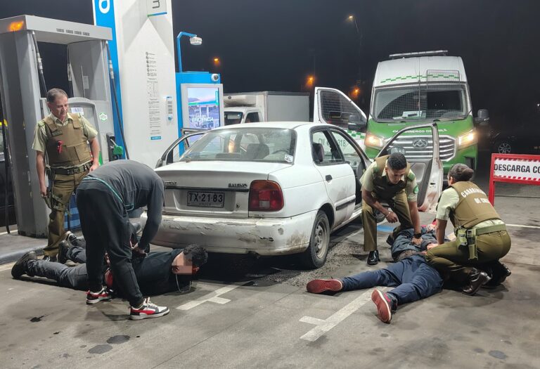 4 detenidos en La Unión por circular en automóvil robado