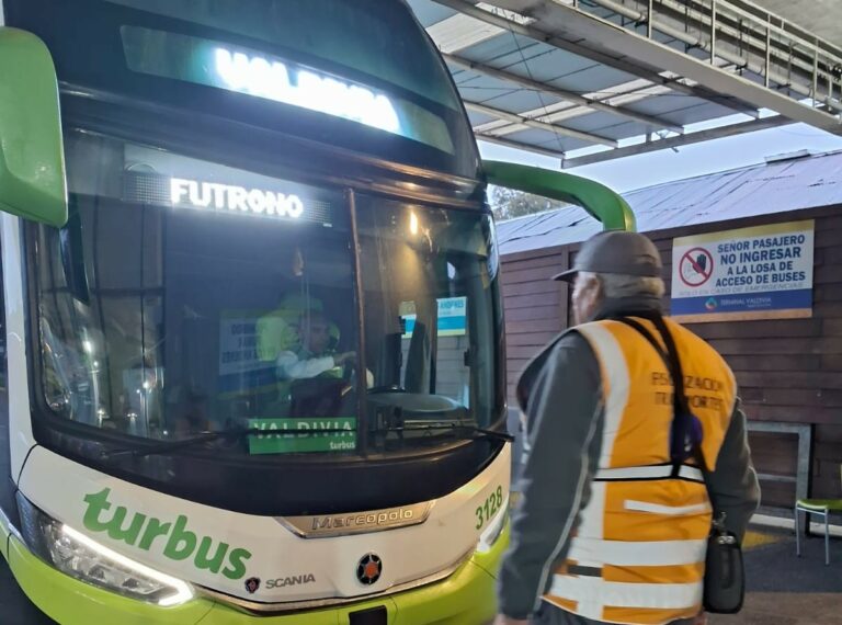 Más de 800 controles y 151 citaciones dejó fiscalización del MTT en Semana Santa en Los Ríos