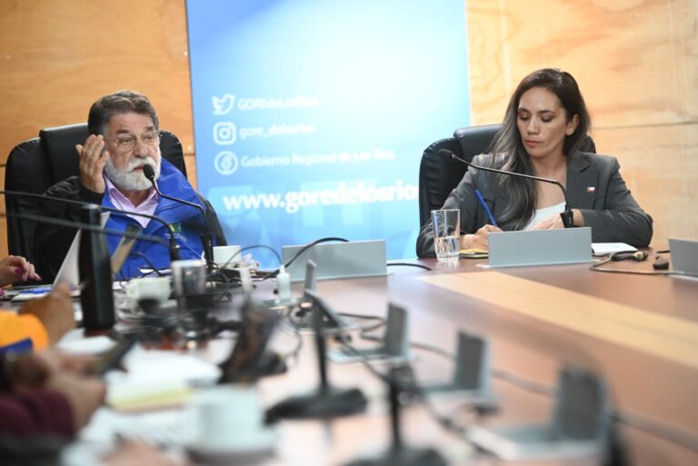 Inversión pública con mirada regional: Gobernador Cuvertino lidera coordinación clave con el Gobierno central en Los Ríos