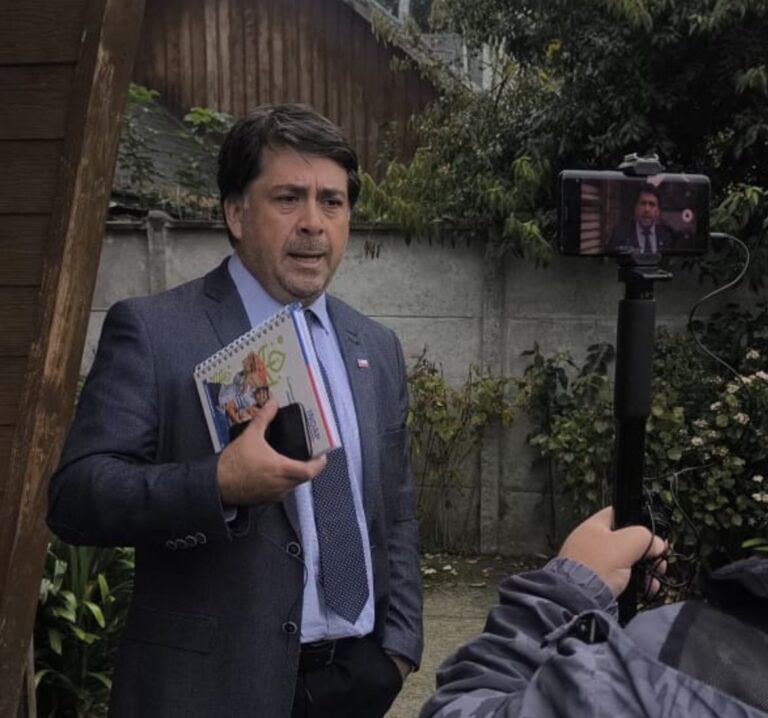 Invitan a agricultores de Los Ríos a postular a concurso de CNR