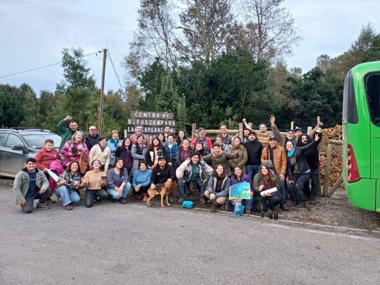 Bosquentrama realiza encuentro en Los Ríos con intercambio de semillas y foco en restauración nativa