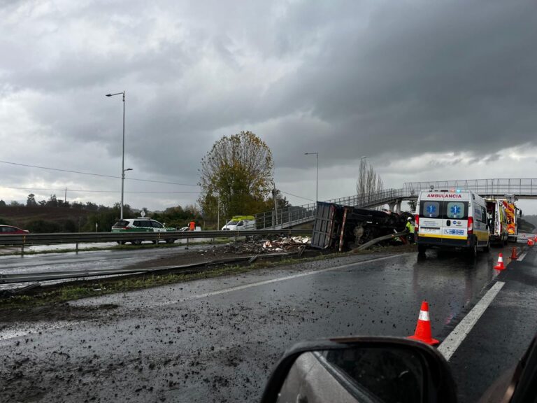 Accidente en Ruta 5 Sur mantiene tránsito restringido en ambos sentidos pasado San Pablo