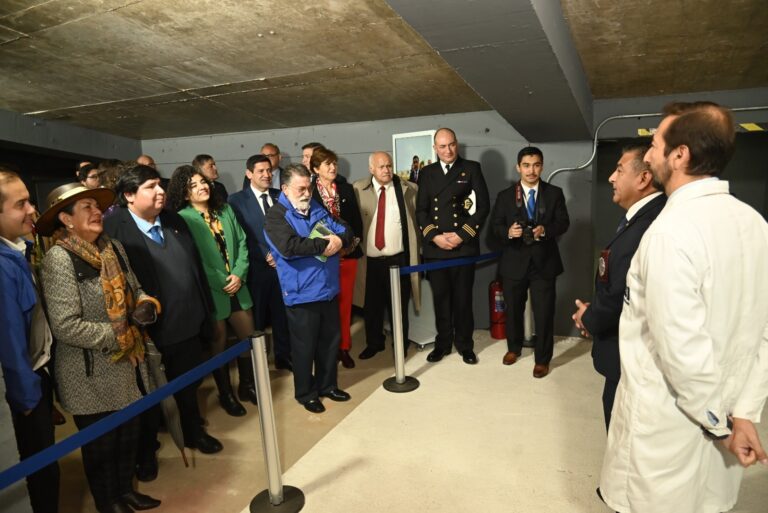 GORE concretó entrega de moderno equipamiento para el Laboratorio de Criminalística de la PDI en Valdivia