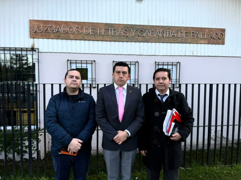 Justicia falla a favor del alcalde Cristian Navarrete: exfuncionario se habría querellado en su contra