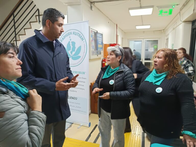 ONGs se dan cita con funcionarios de la Seremi y del Servicio de Salud