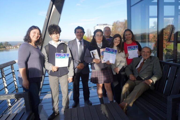 Concurso Historias de Nuestra Tierra premia a artistas de la provincia de Valdivia 