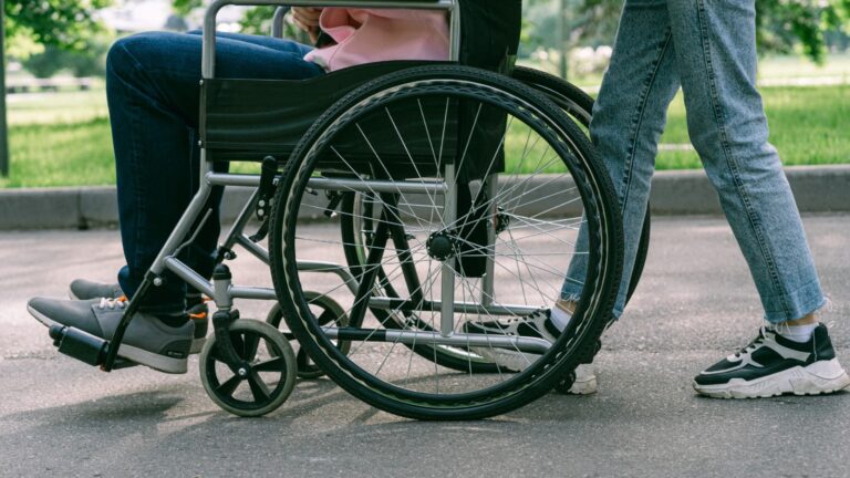 GORE de Los Ríos aumenta recursos para dar continuidad a programa de apoyo a personas con discapacidad
