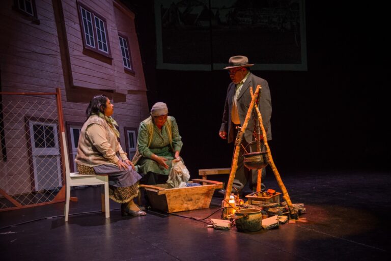 “Réplicas” llega a La Unión para revivir la memoria del gran terremoto de 1960 a través del teatro