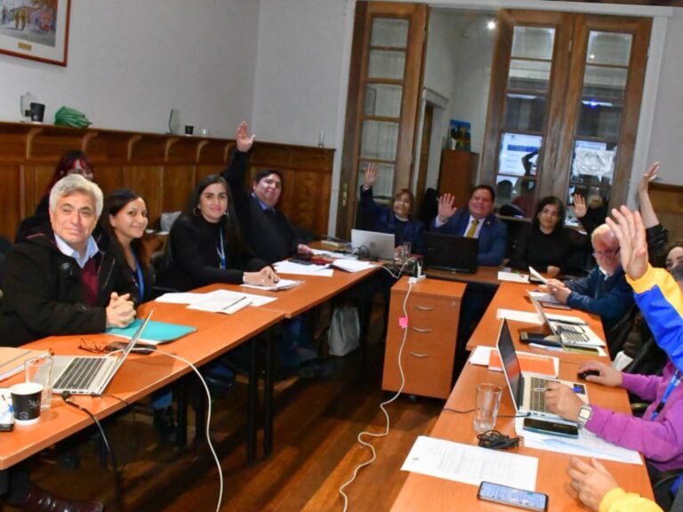 Aprueban inversión superior a $103 millones para fortalecer programas comunitarios en Futrono